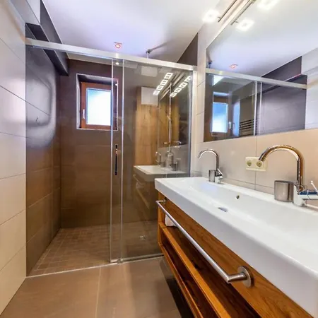 Haus Wildkarblick 6 Vakantiehuis *
