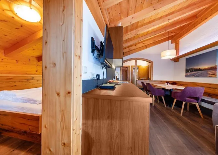 Haus Wildkarblick 6 *
